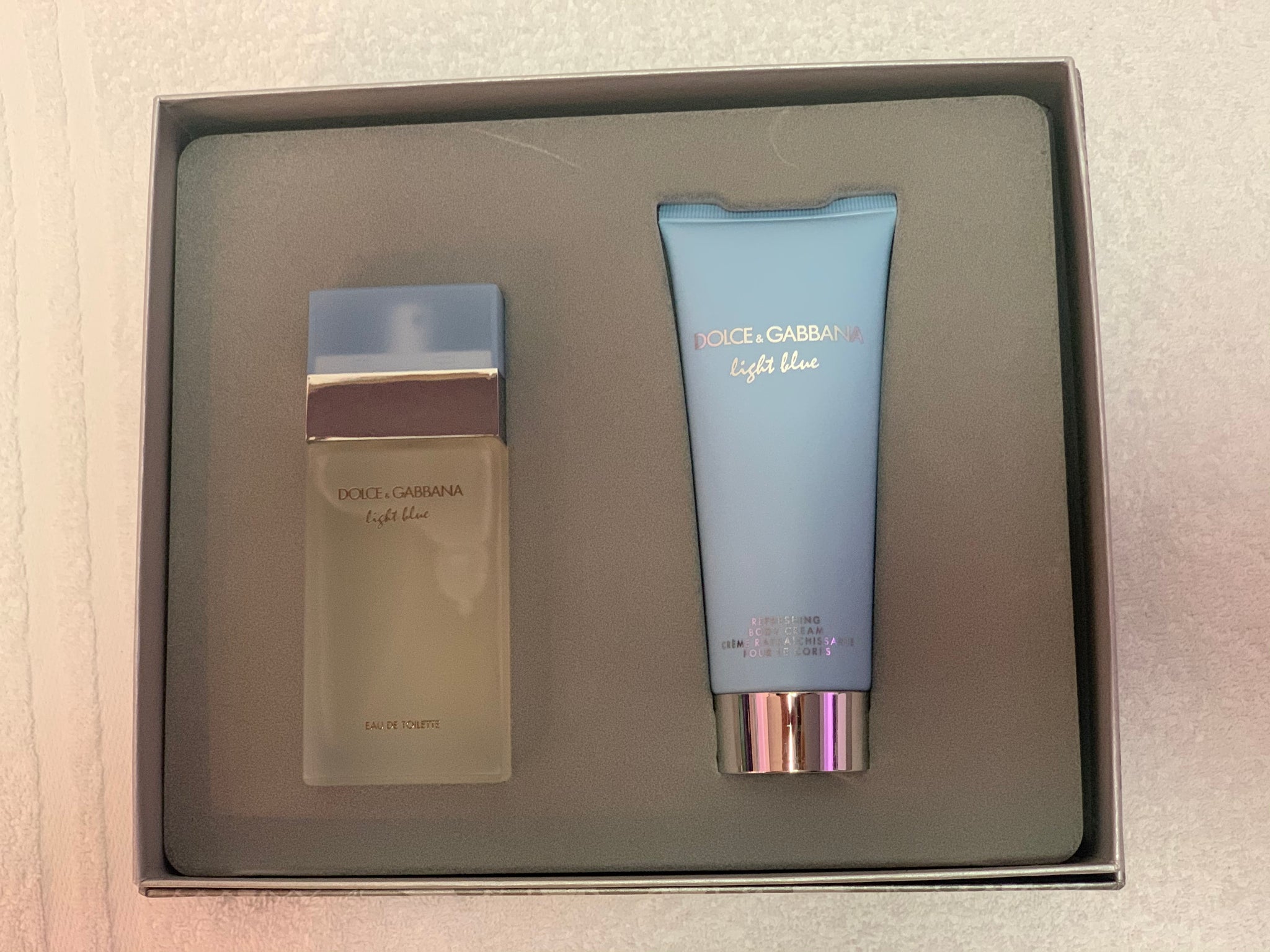 Dolce & Gabbana Light Blue50ml + Lait corps gratuit