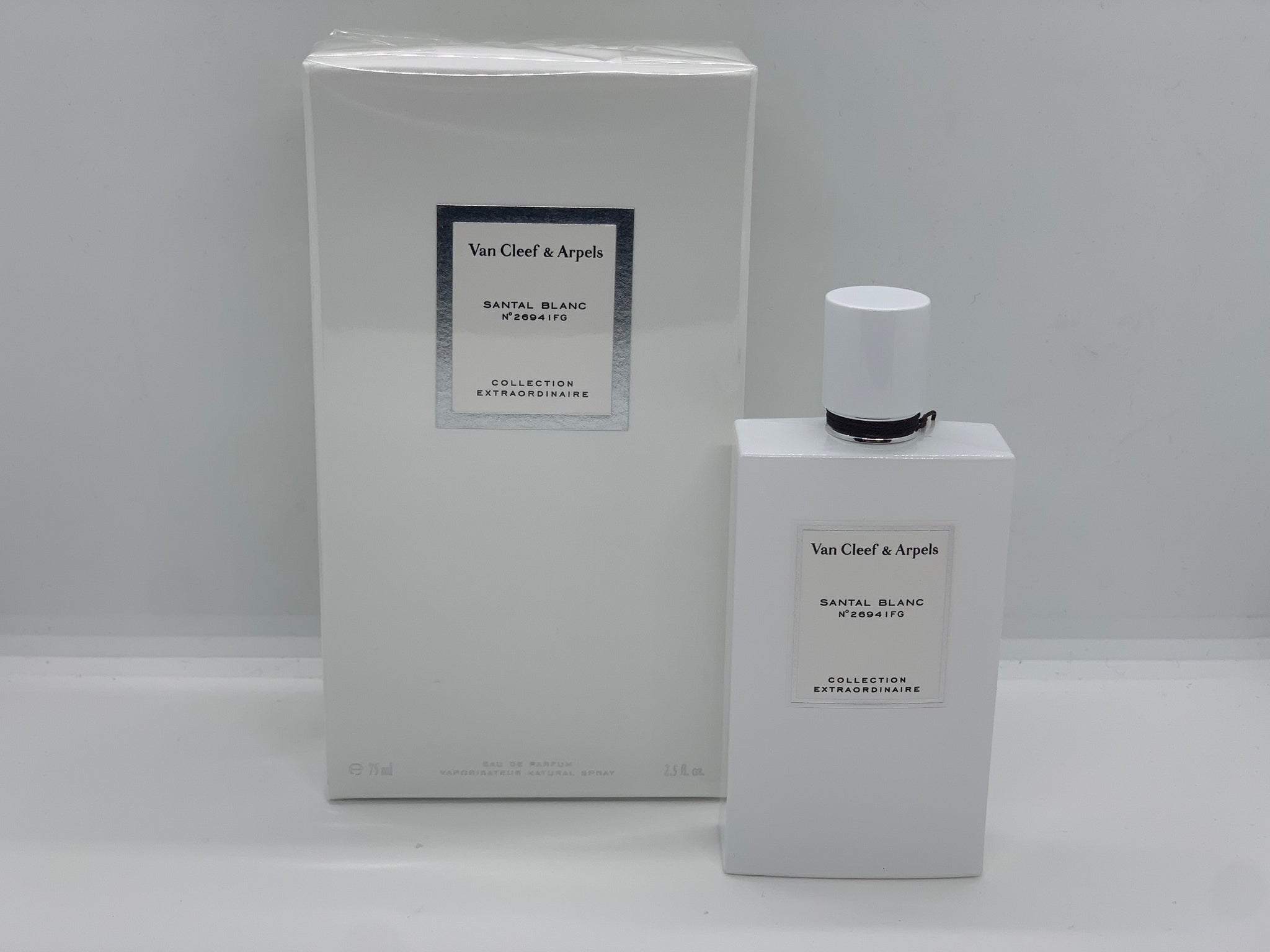 Van Cleef & Arpels Santal Blanc Collection Extraordinaire